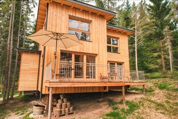 Forest Chalet Resort Felizitas