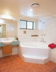 Hotel Flynns Beach Resort