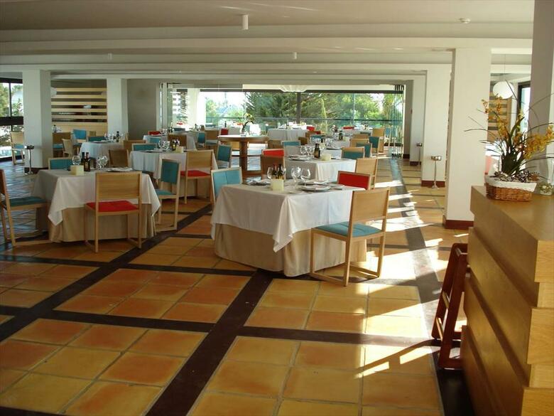 Hotel Parador De Moj�car