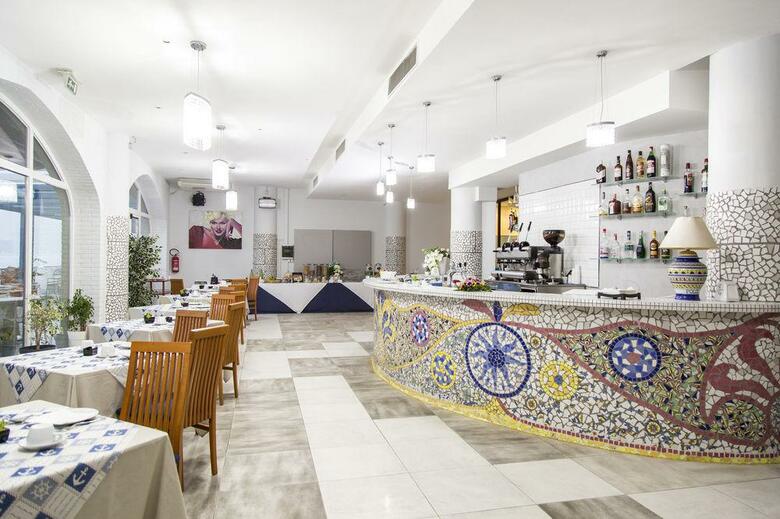 Hotel Polo Nautico