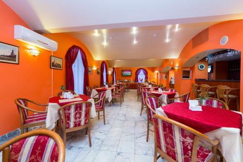 Oksana Hotel
