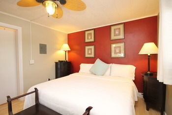 Hotel Drop Anchor Resort And Marina