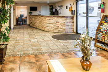 Hotel Rodeway Inn East