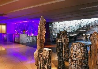 W Scottsdale Hotel & Residences