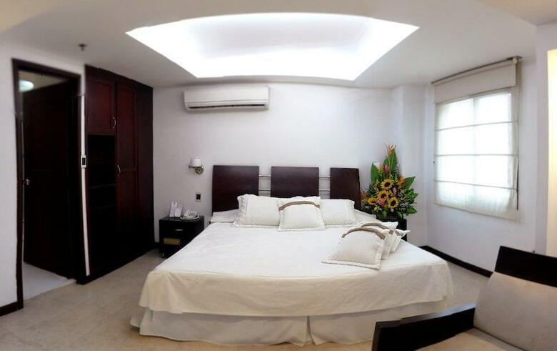 Hotel Plaza Las Americas