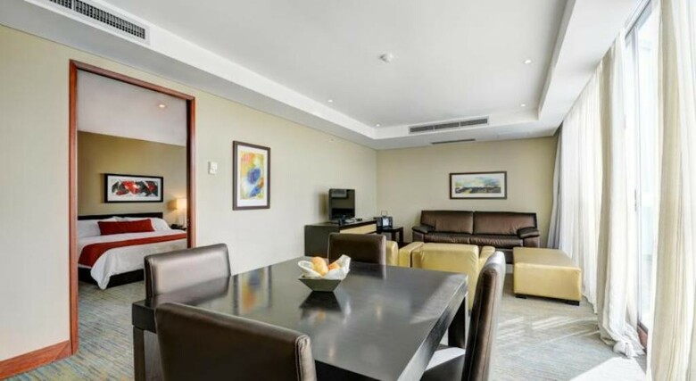 Hotel San Fernando Plaza