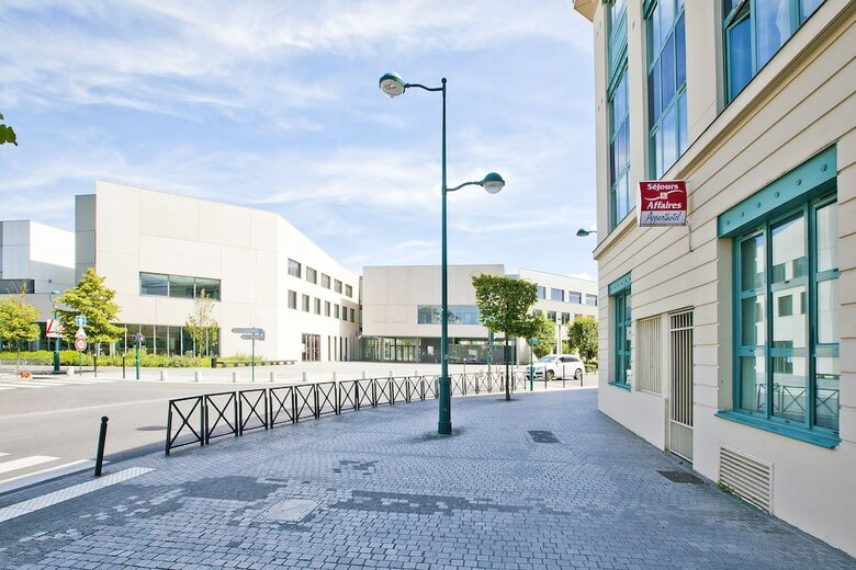 Aparthotel Sejours & Affaires Serris Rive Gauche