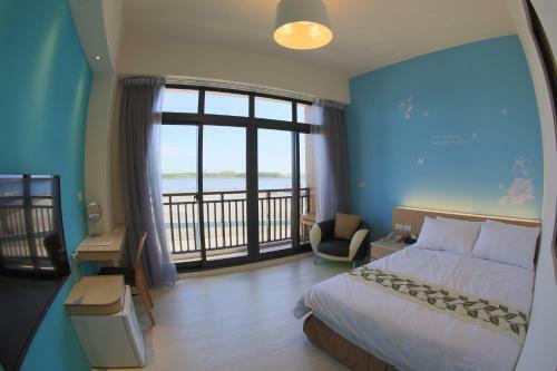 Luck Bay B&B
