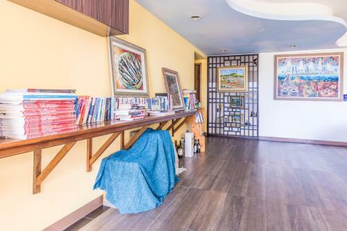 Malibu Oceanview Homestay