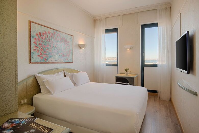 Hotel NH Ancona