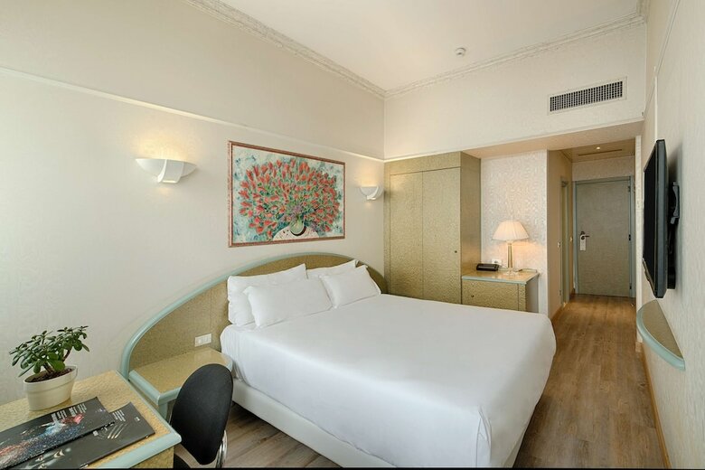 Hotel NH Ancona