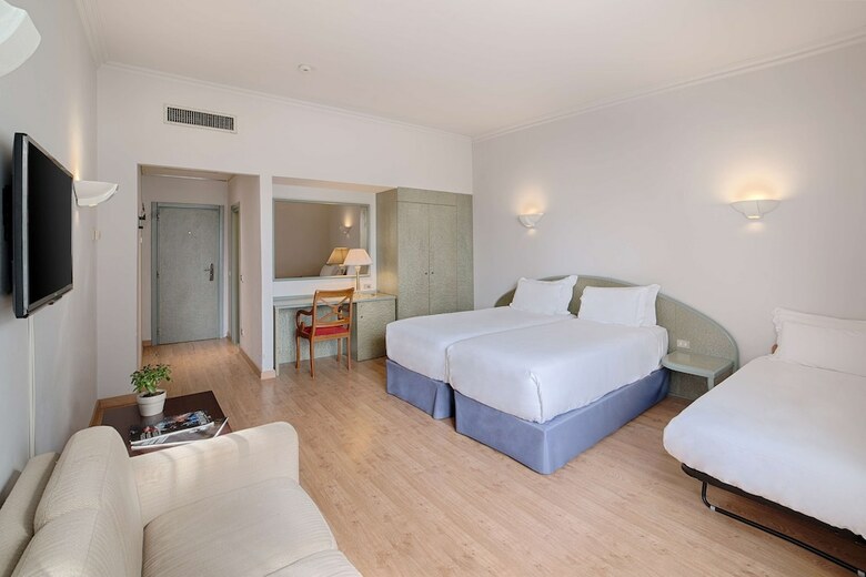 Hotel NH Ancona