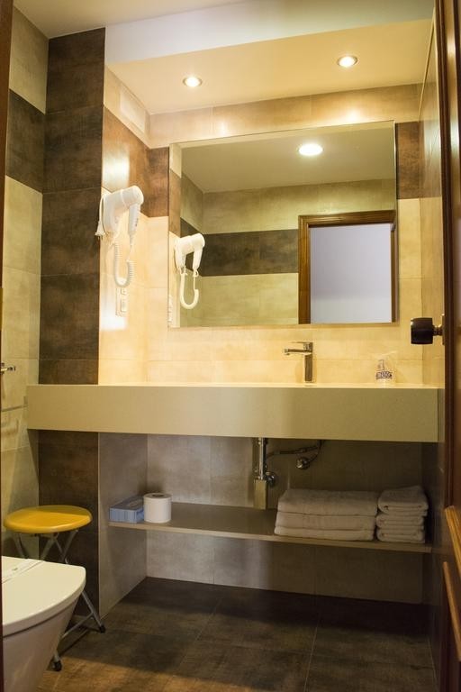 Hotel L�escala