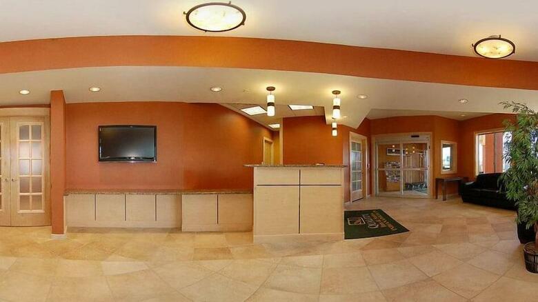 Hotel Quality Inn And Suites East