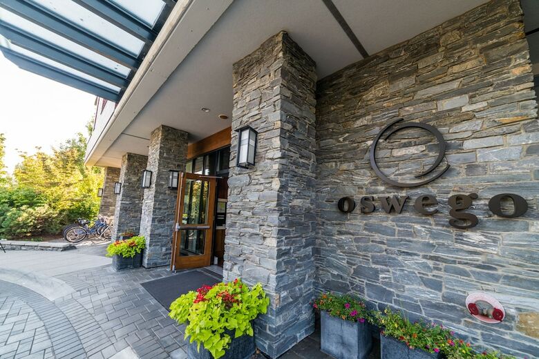 The Oswego Hotel