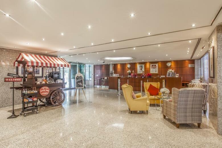 Hotel Golden Sands 10