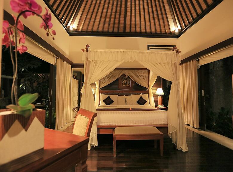 Hotel The Sanyas Suite