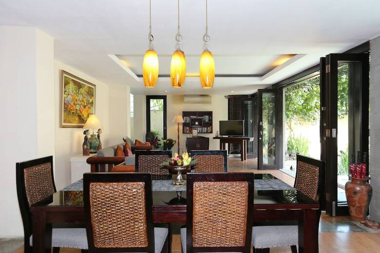 Hotel The Sanyas Suite