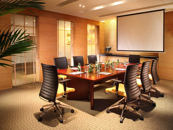 Hotel Oakwood Residence