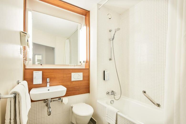 Hotel Campanile Lodz