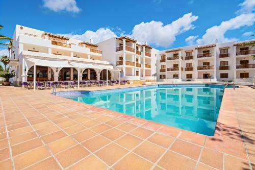Hotel Azuline Apartamentos Can Sanso