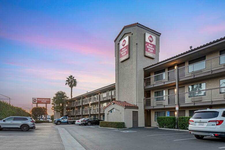 Hotel Bw Plus Executive Inn (bs