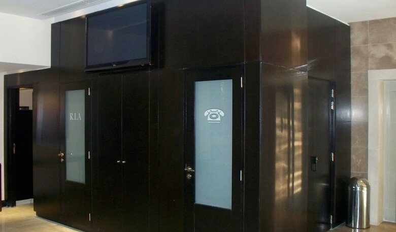 Hotel Les Ambassadeurs (.)
