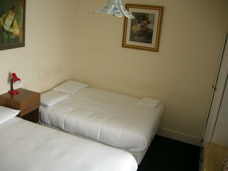 Lancaster Court Hotel