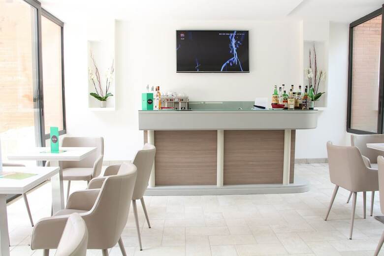Hotel Executive