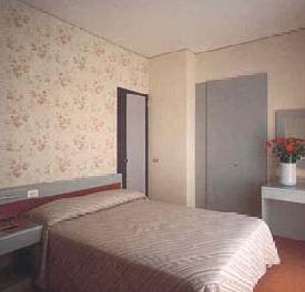 Club Hotel