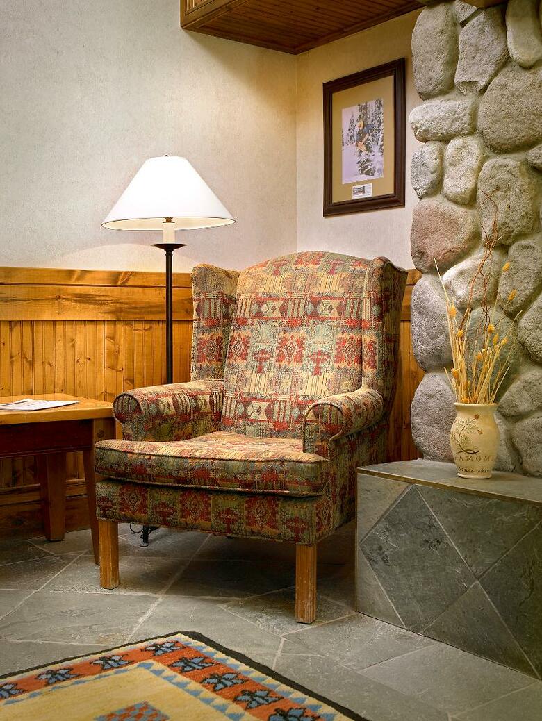 Hotel Coast Sundance Lodge