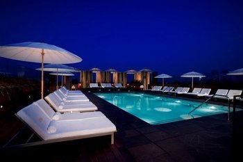 Hotel Sixty Beverly Hills