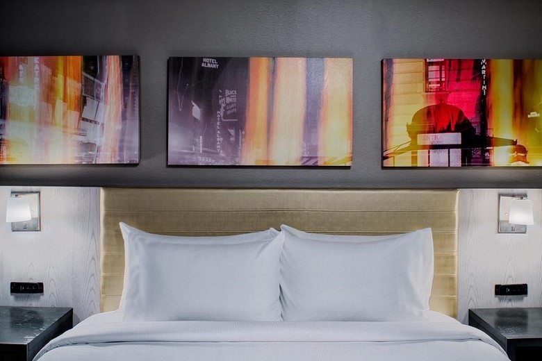 Hotel Doubletree By Hilton New York Times Square West