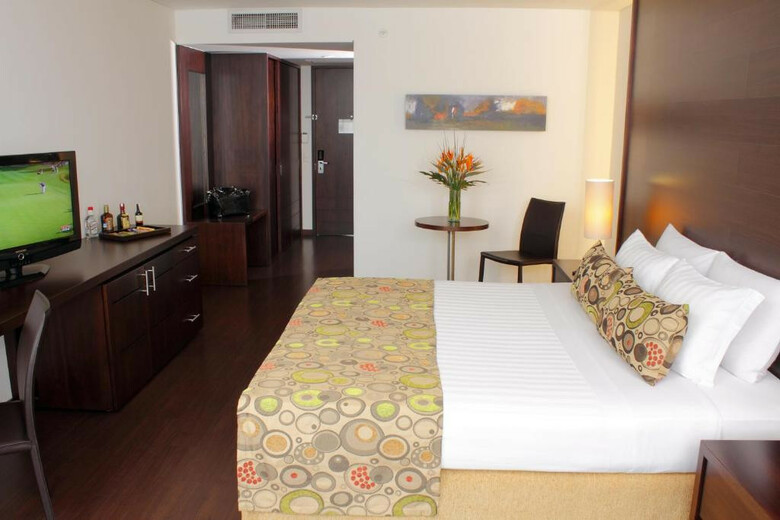 Hotel Estelar Milla De Oro