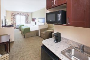 Hotel Holiday Inn Express & Suites