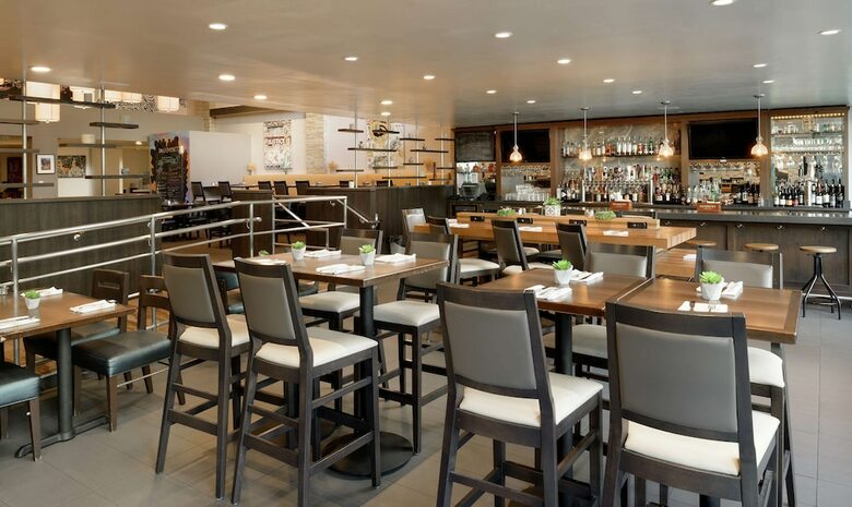 Hotel Doubletree By Hilton Los Angeles Downtown