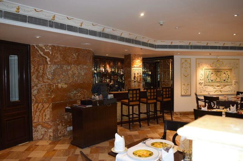 The Royal Plaza Hotel