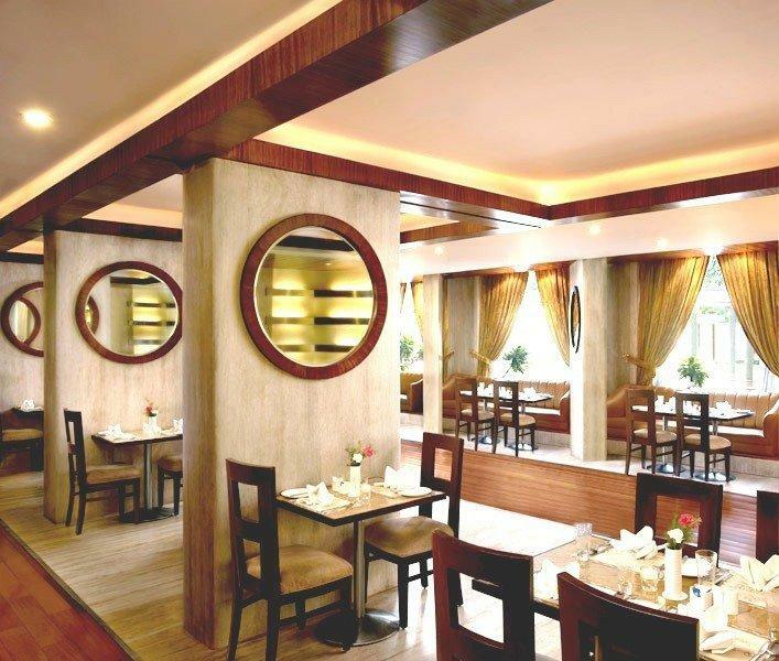 The Royal Plaza Hotel