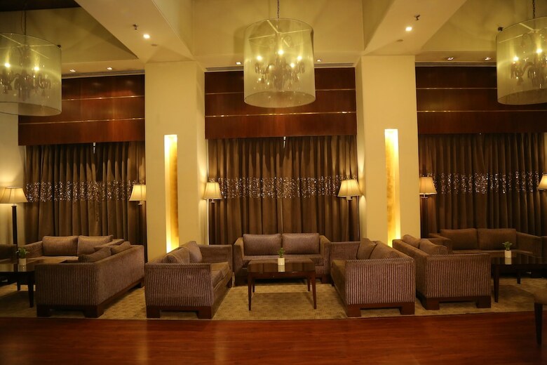 Hotel The Acura Bmk