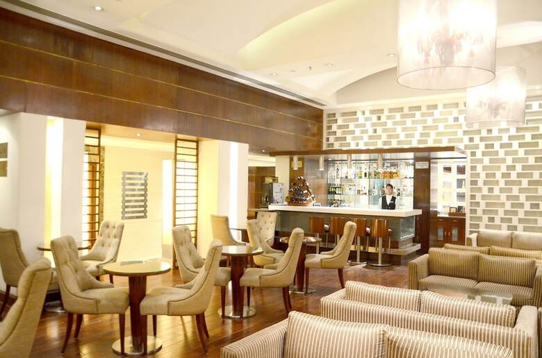Hotel The Acura Bmk