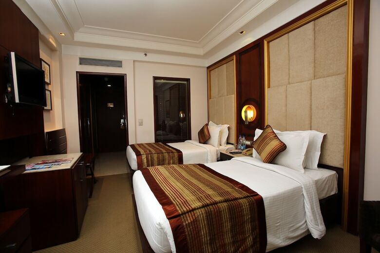 Hotel The Acura Bmk
