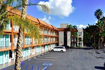 Hotel Holiday Inn Express Anaheim