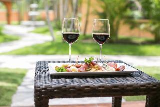 Monterey Del Mar Hotel