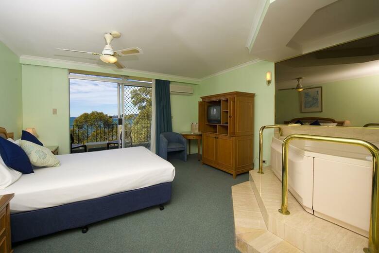 Hotel Ibis Styles Salamander Shores