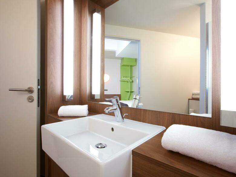 Hotel Campanile Aix Les Bains