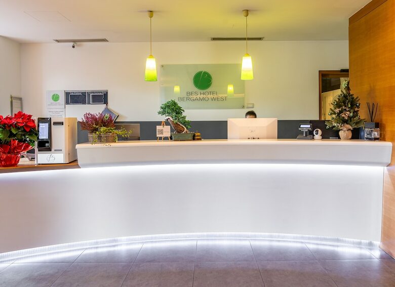 Hotel Holiday Inn Exp Bergamo West