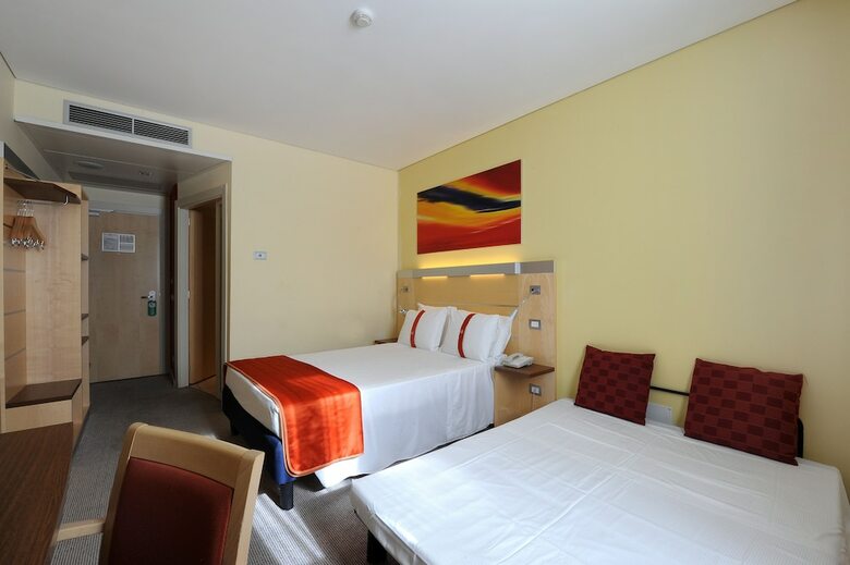 Hotel Holiday Inn Exp Bergamo West