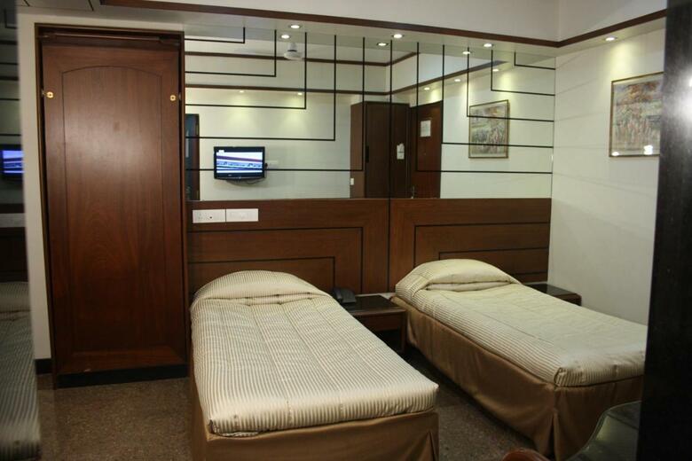 Hotel Karl Residency