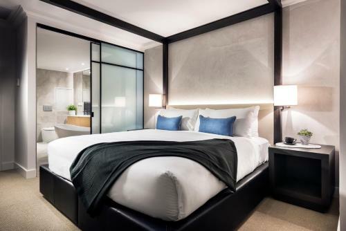 Hotel Tradewinds (1 Dormitorio)