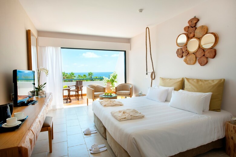 Hotel Azia Resort And Spa
